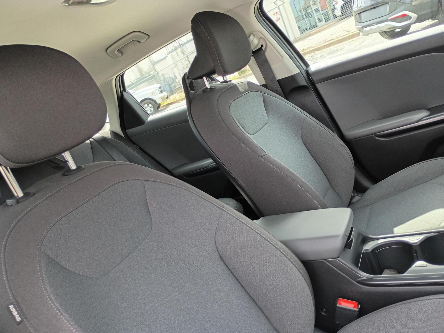 2025 Gray /Black Kia K4 LX (3KPFT4DE1SE) with an 2.0L L4 DOHC 16V engine, CVT transmission, located at 1842 Wirt Road, Houston, TX, 77055, (713) 973-3903, 29.805330, -95.484787 - Photo#12